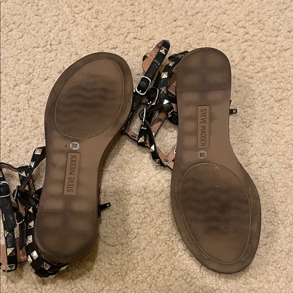 Studded Black Sandals Steve Madden - Picture 5 of 6